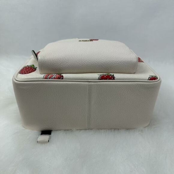 Coach Court Backpack with Strawberry Print Style In Canvas/Gold/Chalk CAS94 NWT - Picture 9 of 10